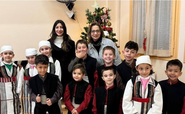 Η Πρόεδρος του Λυκείου των Ελληνίδων Πατρών κα Κατερίνα Πολυκρέτη με την Δημοσιογράφο κα Μαρίνα Ριζογιάννη και τις ομιλήτριες μετά το τέλος της εκδήλωσης.