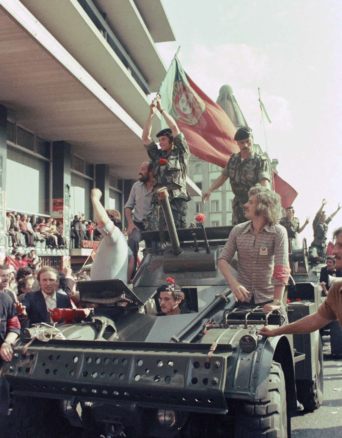 Francisco Hurtz - "Bambolê" (2025)