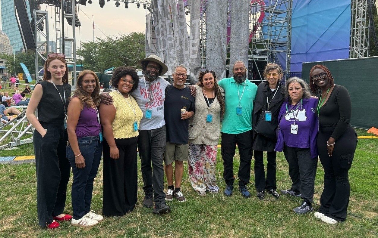 group photo of VOX access team members for A Midsummer Night's Dream, Shakespeare on the Common.