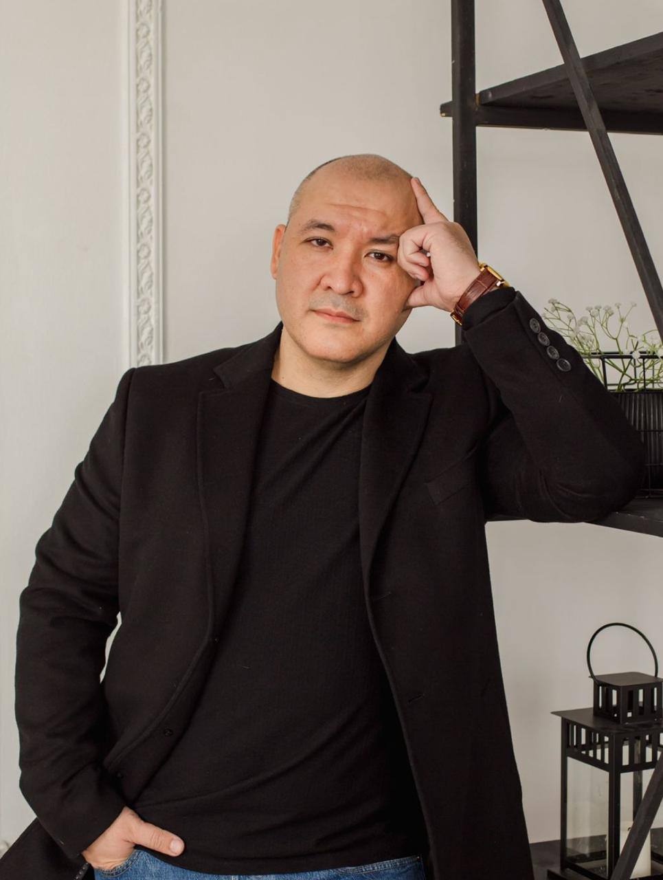 <p>Бахром Усманов</p>